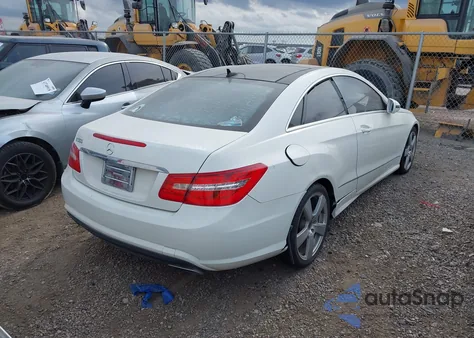 2010 Mercedes-Benz E 550 from USA, damaged, VIN WDDKJ7CB7AF004806